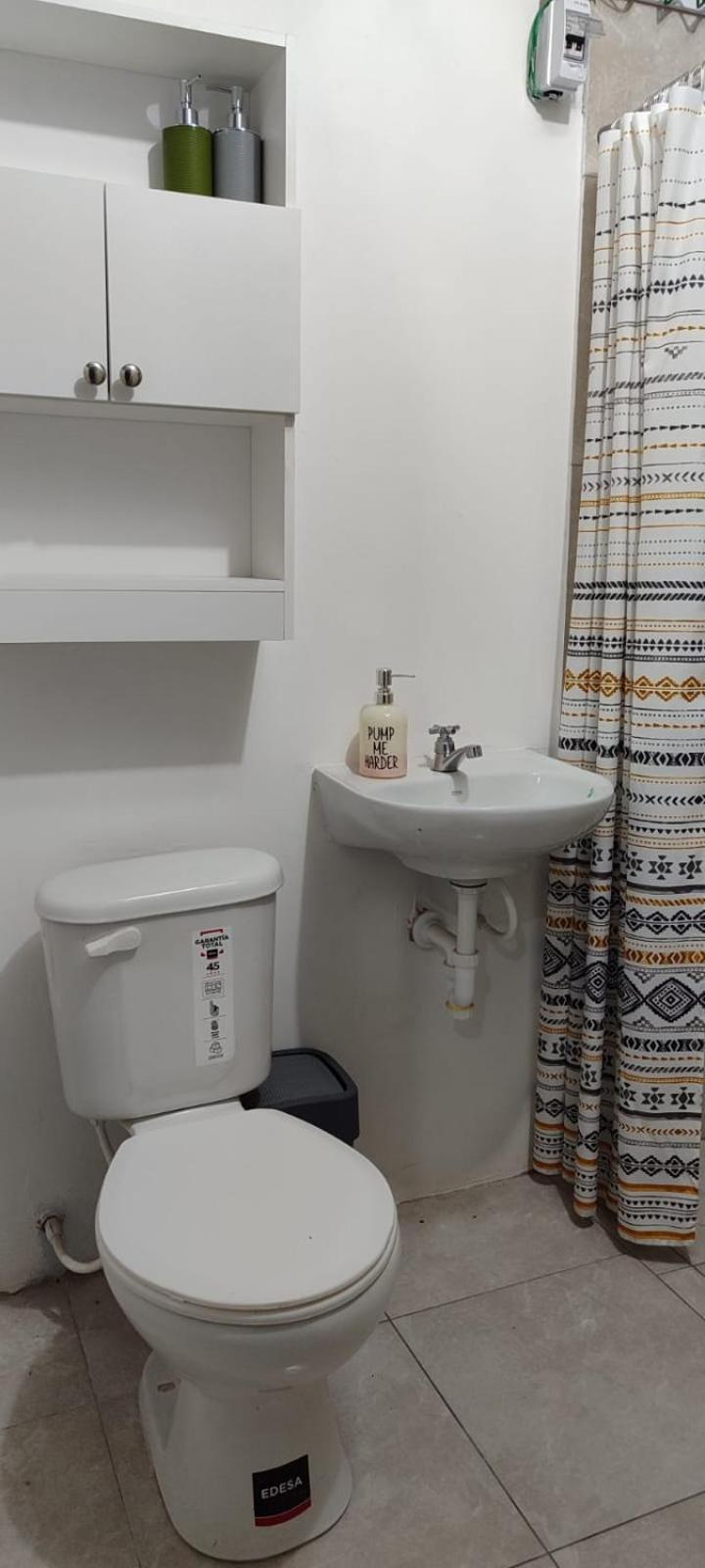Garden House Puerto Lopez Hotel Екстериор снимка