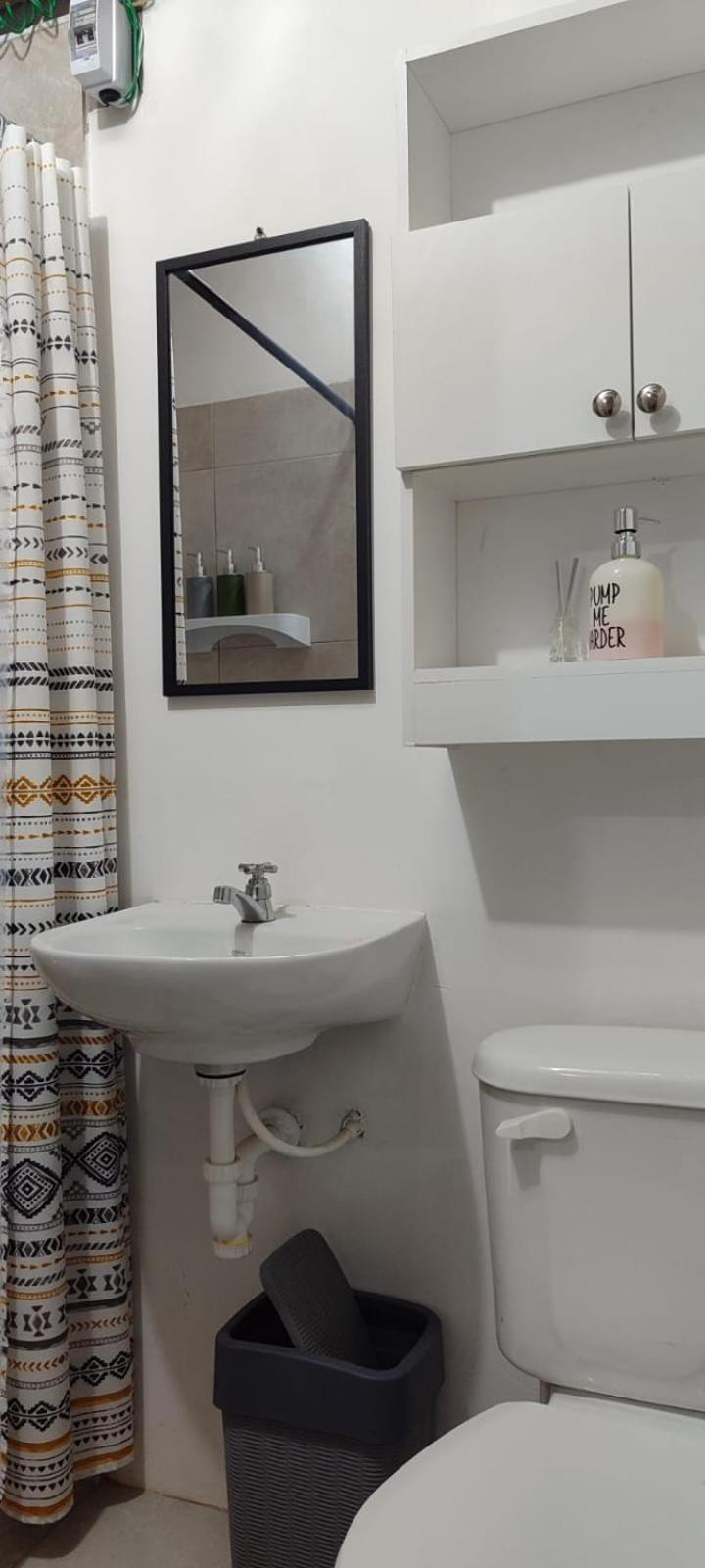 Garden House Puerto Lopez Hotel Екстериор снимка
